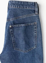 Load image into Gallery viewer, Ladies Slim Straight High Jeans